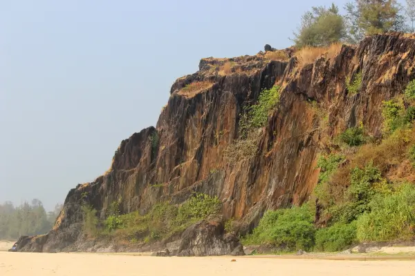 Apsarakonda Cliff (2)